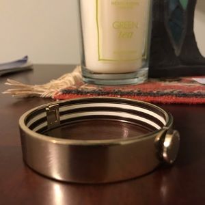 Good Henri Bendel Bangle
